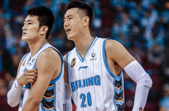 南京同曦队双杀青岛，晋级排名前列(南京同曦主力队员)