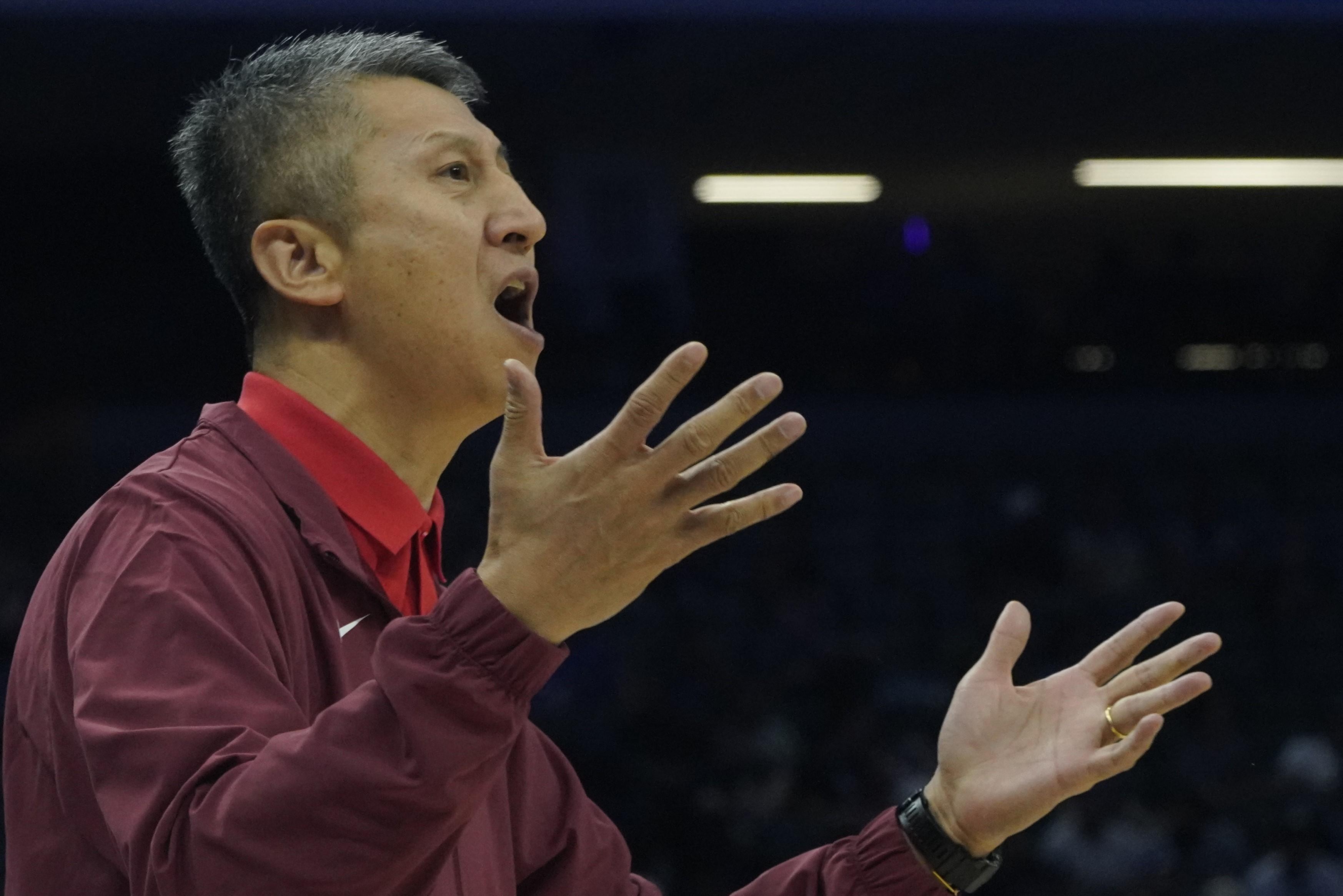 关于浙江男篮主帅调整战术，力求获胜扭转颓势的信息