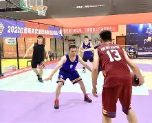 亚洲球队为胜利而顽强拼搏,决不放弃 亚洲球队为胜利而顽强拼搏,决不放弃