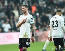 包含伯恩利凭借团队合作取得胜利为球迷带来惊喜的词条