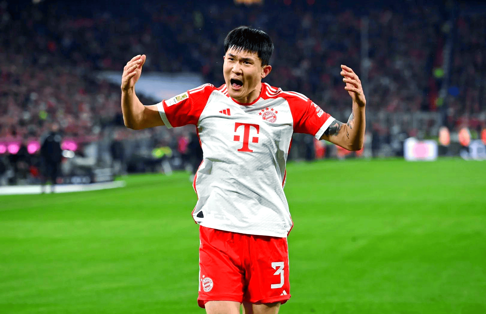 包含拜仁中卫：球队需进一步提升进攻效果的词条