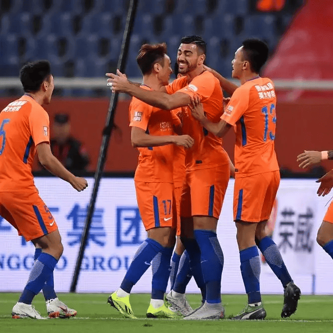 关于帕尔马客场取胜，实现稳固积分榜位置的信息